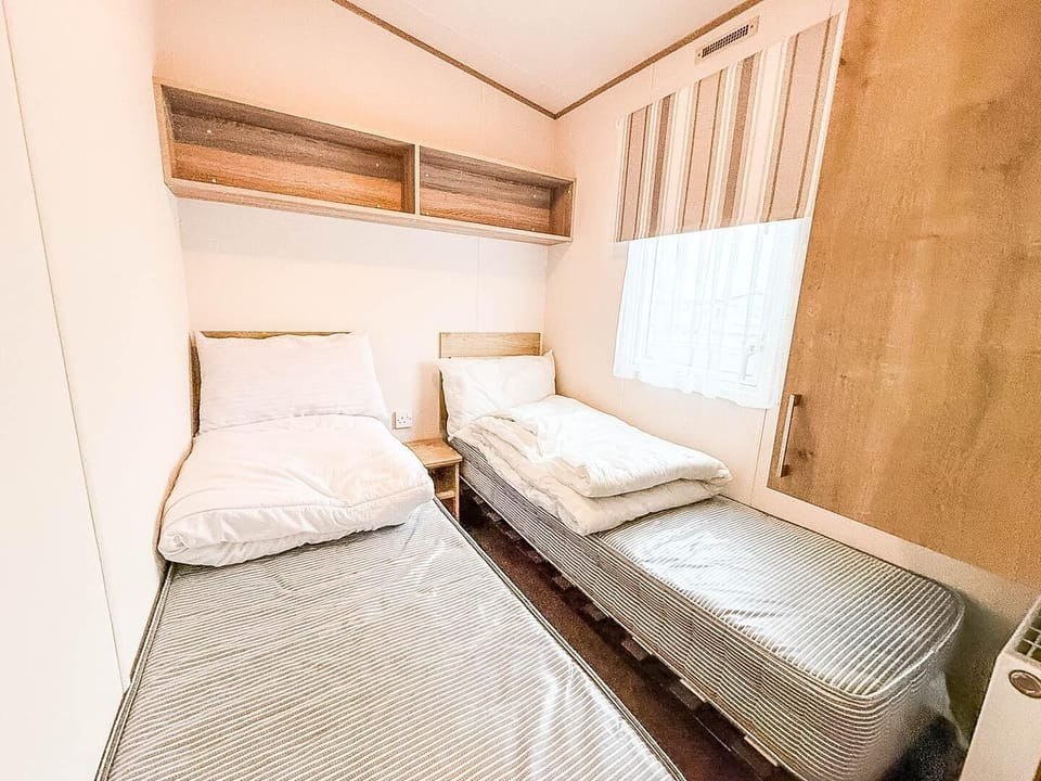 A static caravan bedroom is the ultimate escape, offering a blend of comfort and adventure.