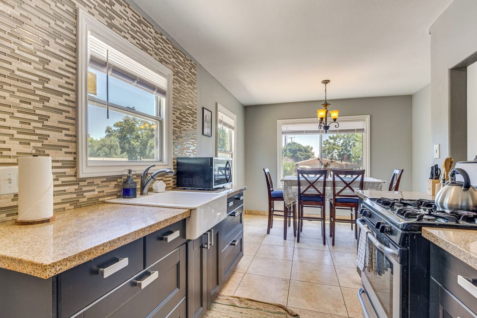 Kitchen | Keurig Coffee Maker