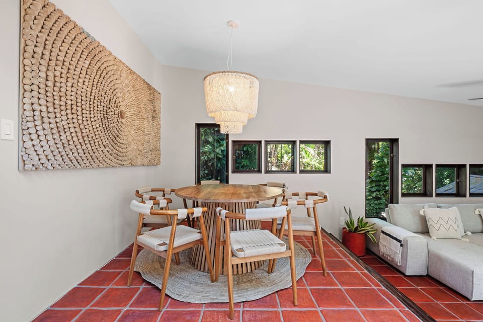 House 2 - Living