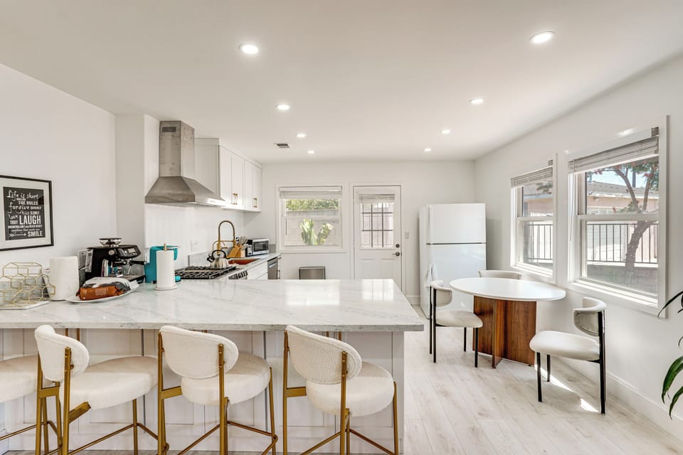 Kitchen | Keurig Coffee Maker | Dishwasher | Cooking Basics | Toaster