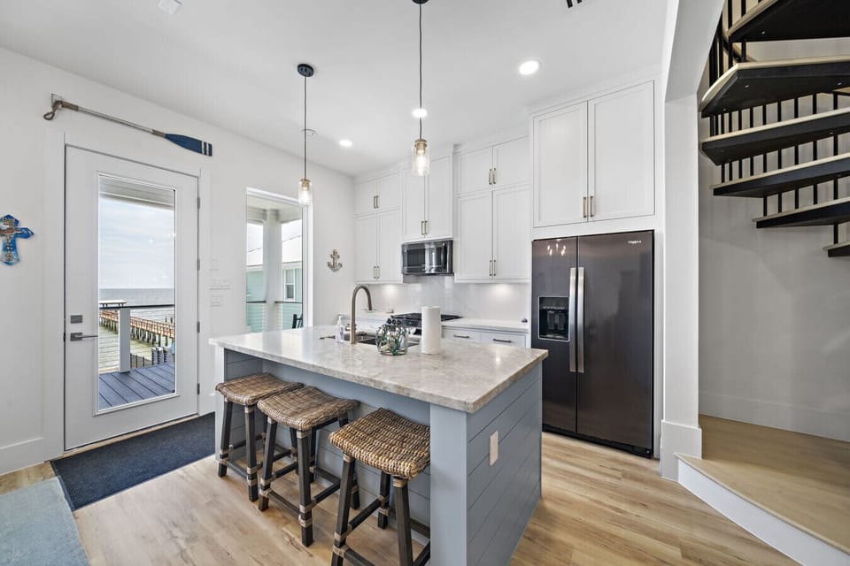 This is an additional kitchen space for your use