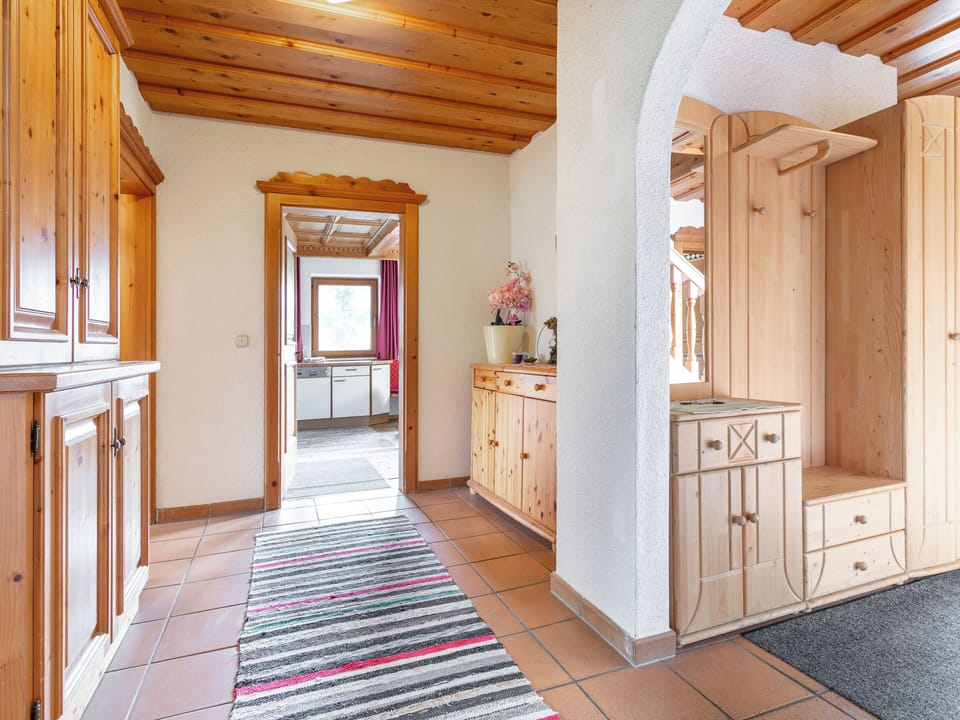 Entrance / Reception