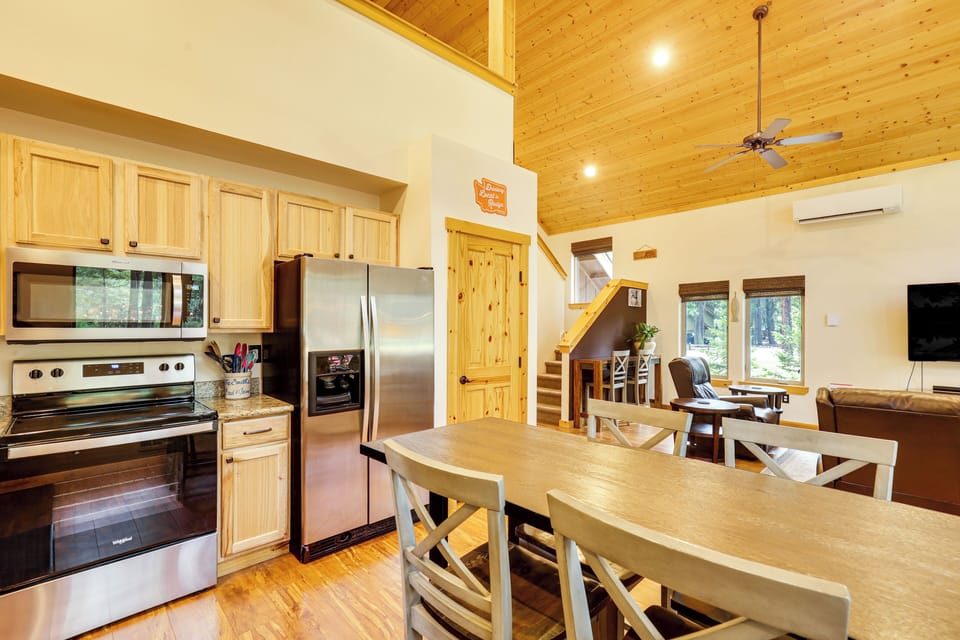 Kitchen | 1st Floor