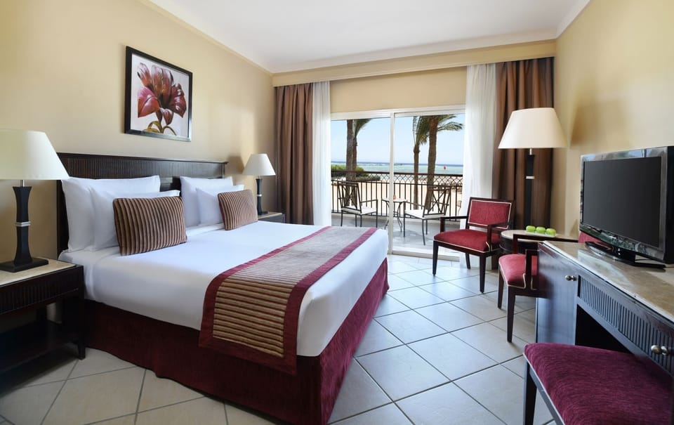 Wake up to sea breezes and balcony coffee moments.