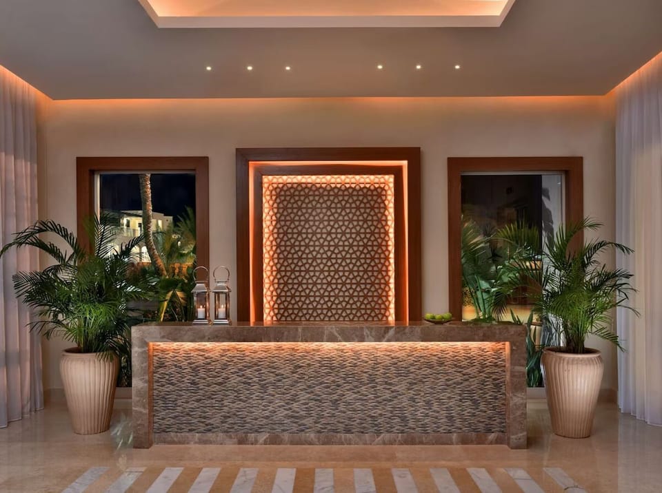 Arrive in style with a warm, lantern-lit welcome.