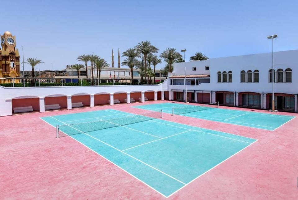Tennis