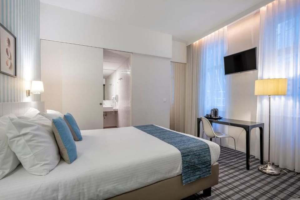 Double bed