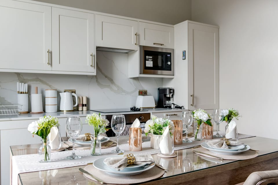 The Dining Kitchen