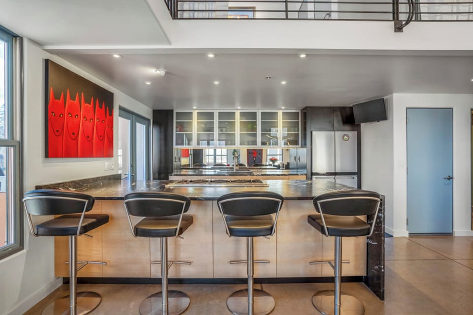 Breakfast Bar Seating