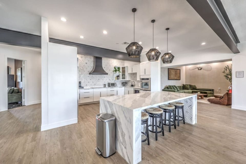 Gourmet Kitchen