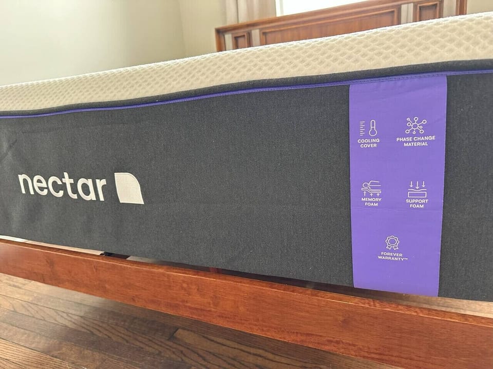 Nectar memory foam queen mattress