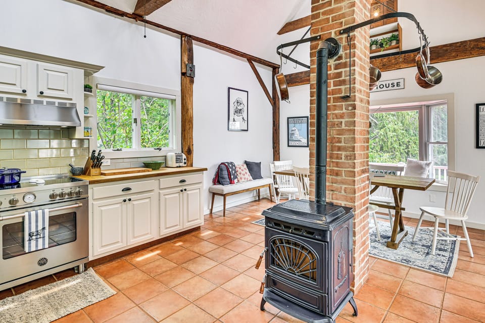 Kitchen | 1st Floor | Nespresso & French Press | Dishwasher