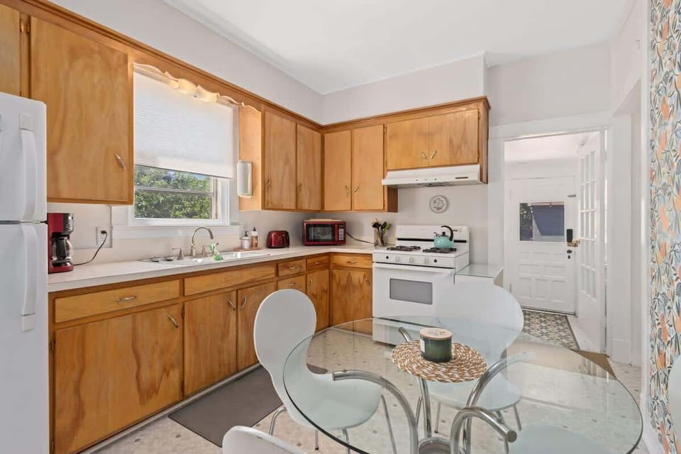 Kitchen and dining area