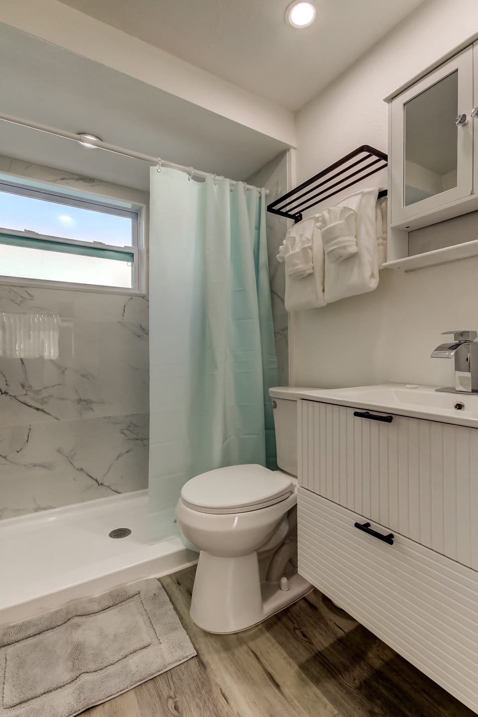 Updated Bathroom with Hair Dryer, Shampoo, Conditioner & Body Wash
