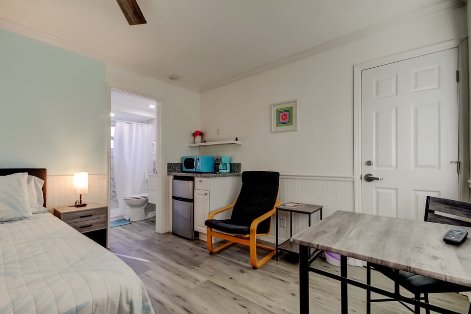 Kitchenette