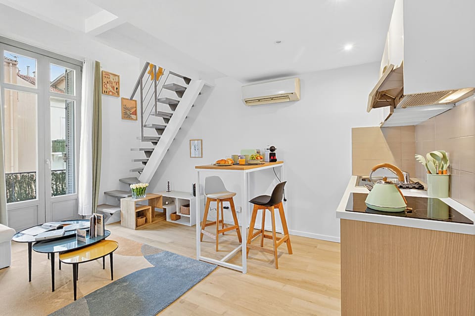Living and dining room