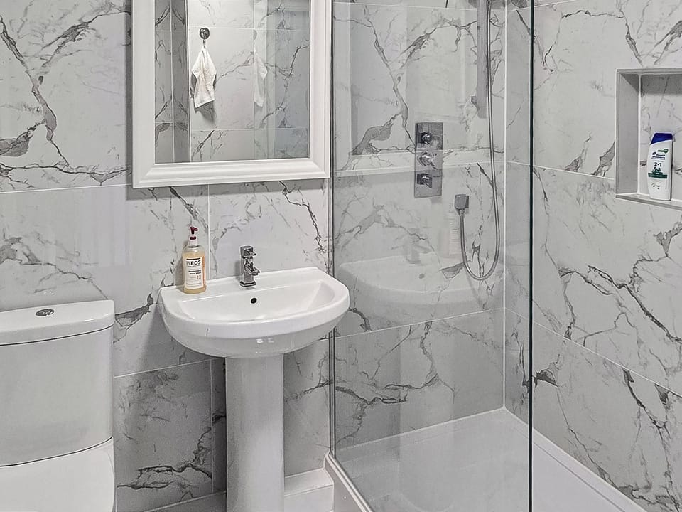 Bathroom | Oasis, Hythe
