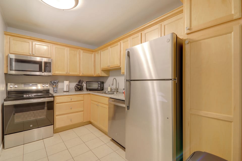 Kitchen | Keurig Coffee Maker | Toaster Oven