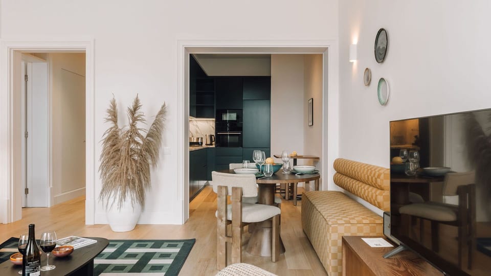 A peaceful living area with soft tones — perfect for relaxing after a day exploring Lisbon.
 #AndoLiving #Portugal #Santos #LisbonVibes #CozyMoments