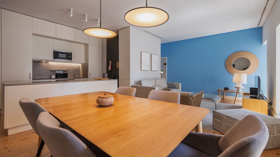 Chic, open-plan dining and lounge area with contemporary design.
#Portugal #PT #Lisbon #CityApartment #DesignInspo