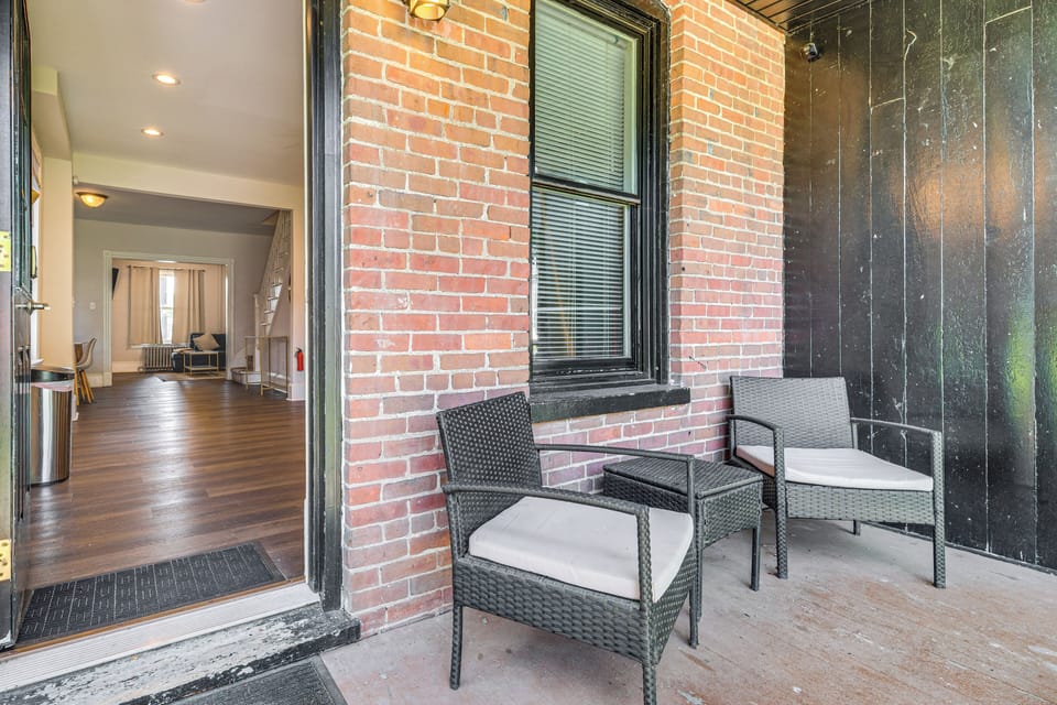 Front Porch w/ Seating | Surface Lot Parking