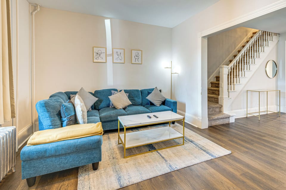 Stroudsburg Vacation Rental | 3BR | 1.5BA | 1,200 Sq Ft | Stairs Required