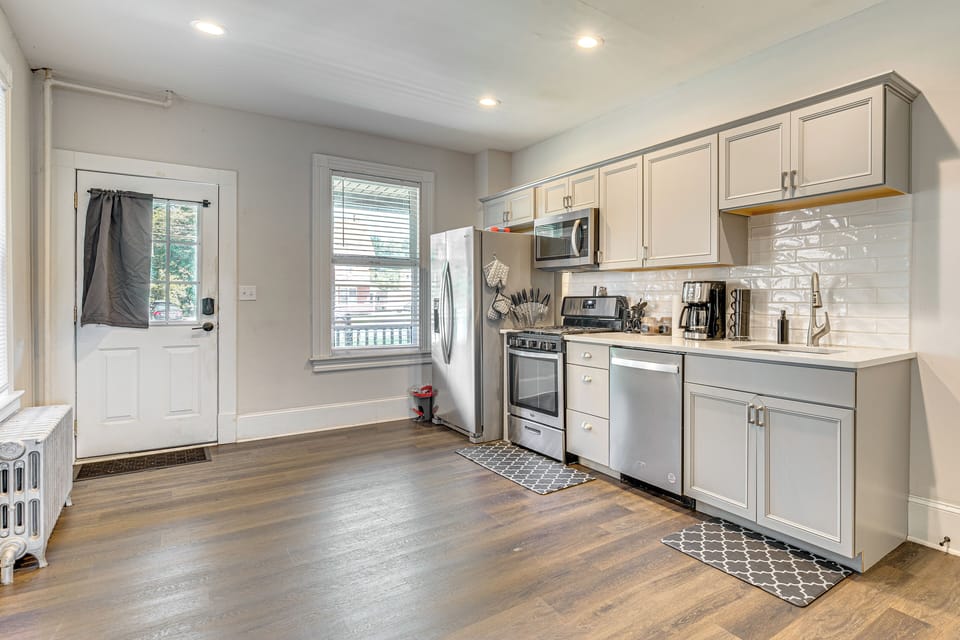 Kitchen | Toaster | Main Level