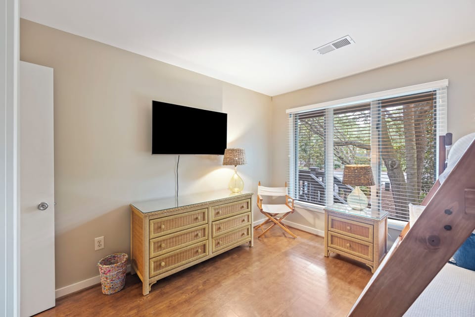 Bedroom 3 - Twin over Full Bunk Bed - TV - Shared Bathroom