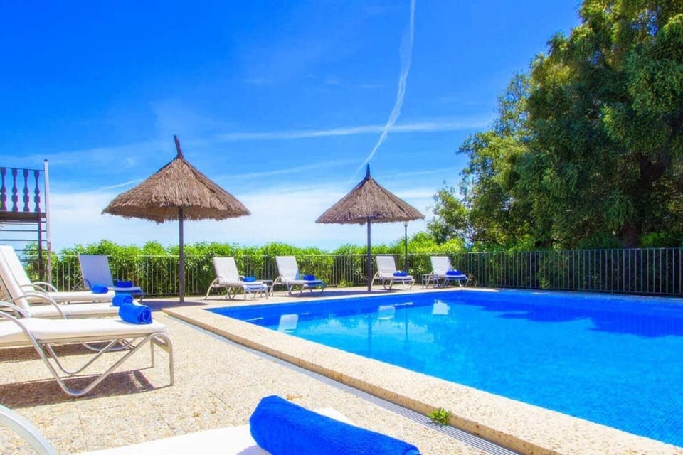 Holiday Home Swimming Pool
