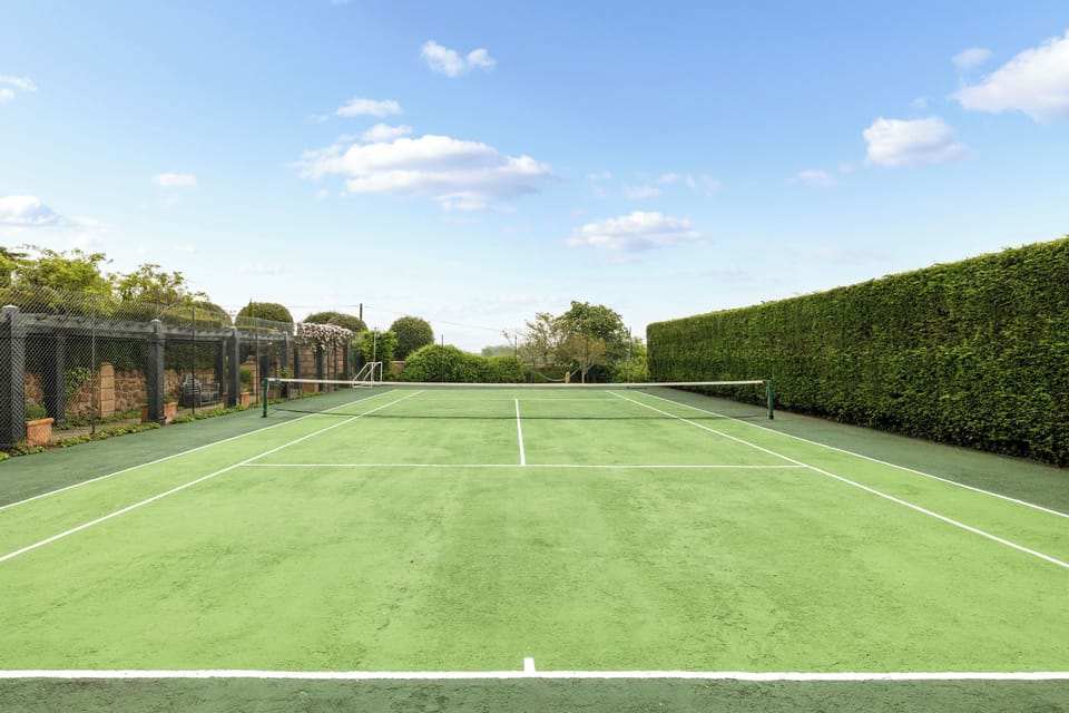 Sport court