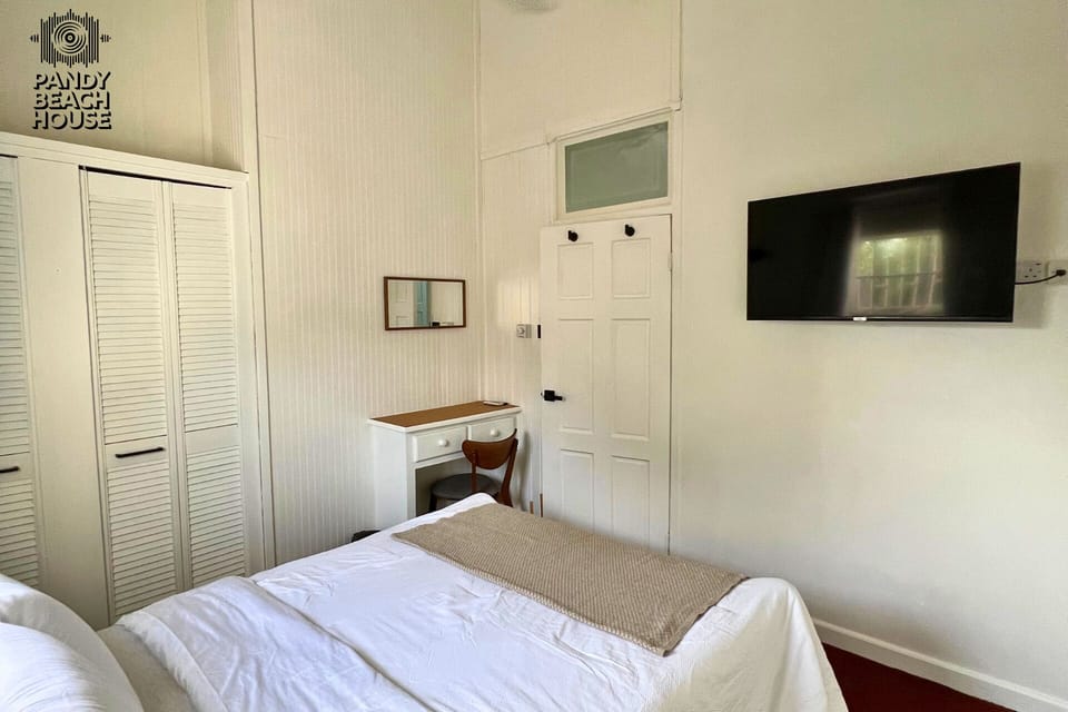 Comforts included—A/C, ceiling fan, and Netflix.
