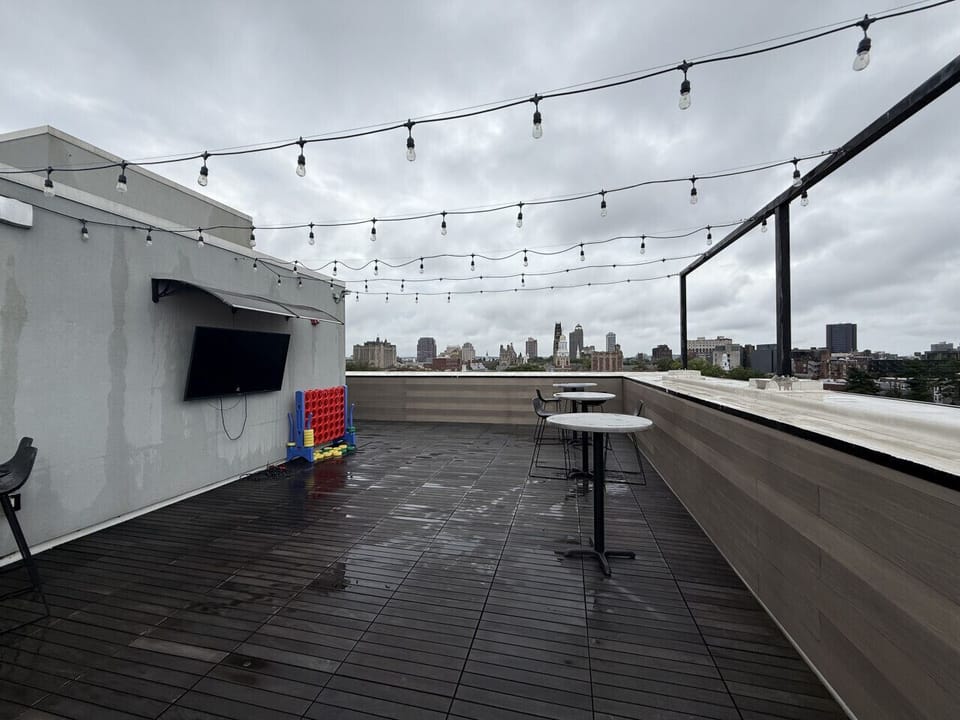 Rooftop Access & Hangout