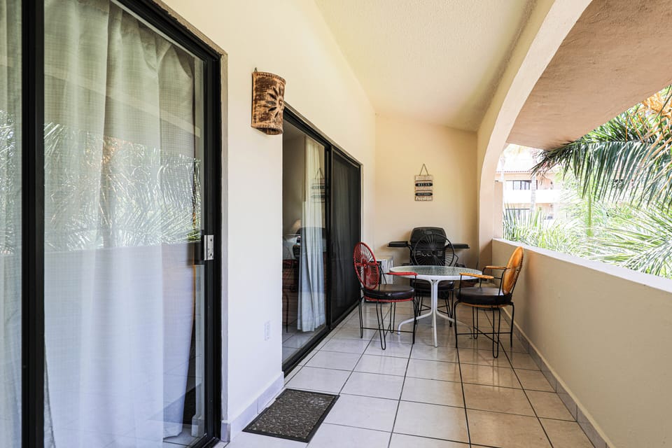 Spacious Patio with Gas BBQ