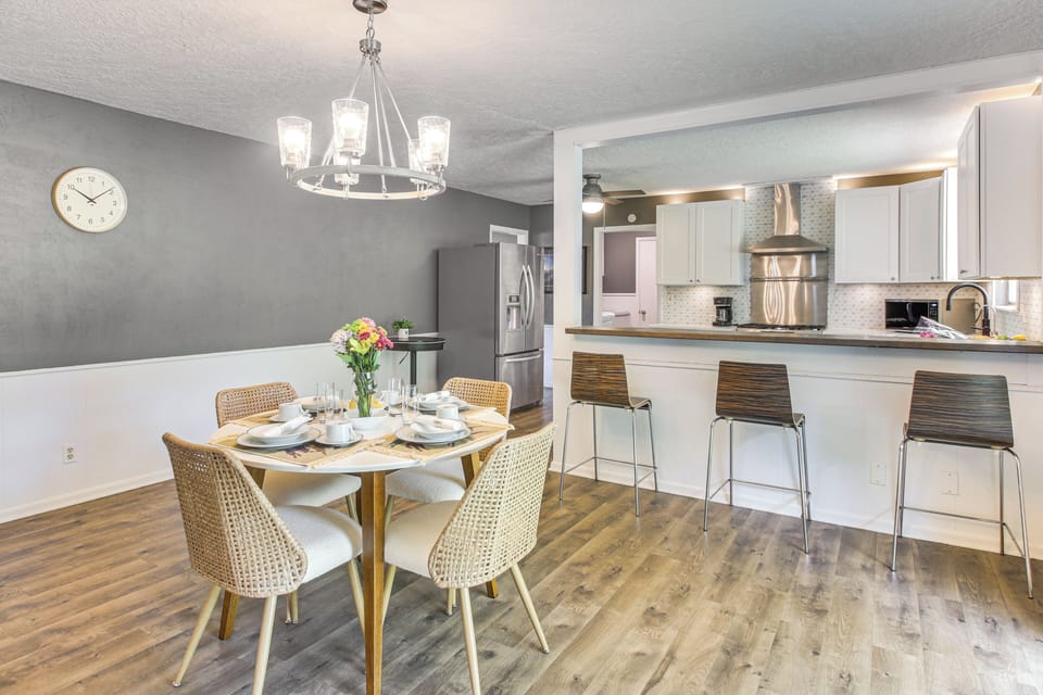 Norman Vacation Rental | 3BR | 2BA | Steps Required | 1,800 Sq Ft