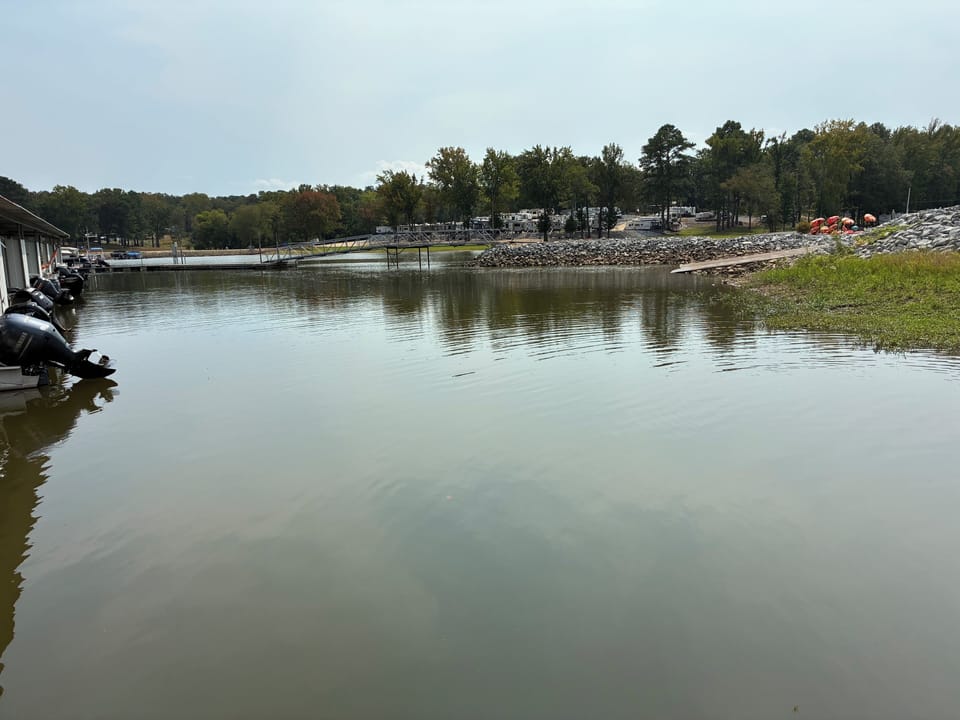 Let’s go fishing at Kentucky lake