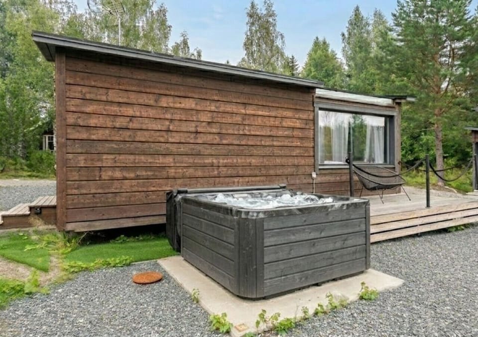 Your private hot tub is professionally maintained and kept at a steady temperature, ensuring it is ready for use the moment you arrive.
