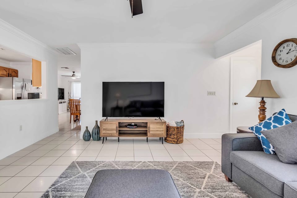 Watch your favorite movies or shows on the smart tv