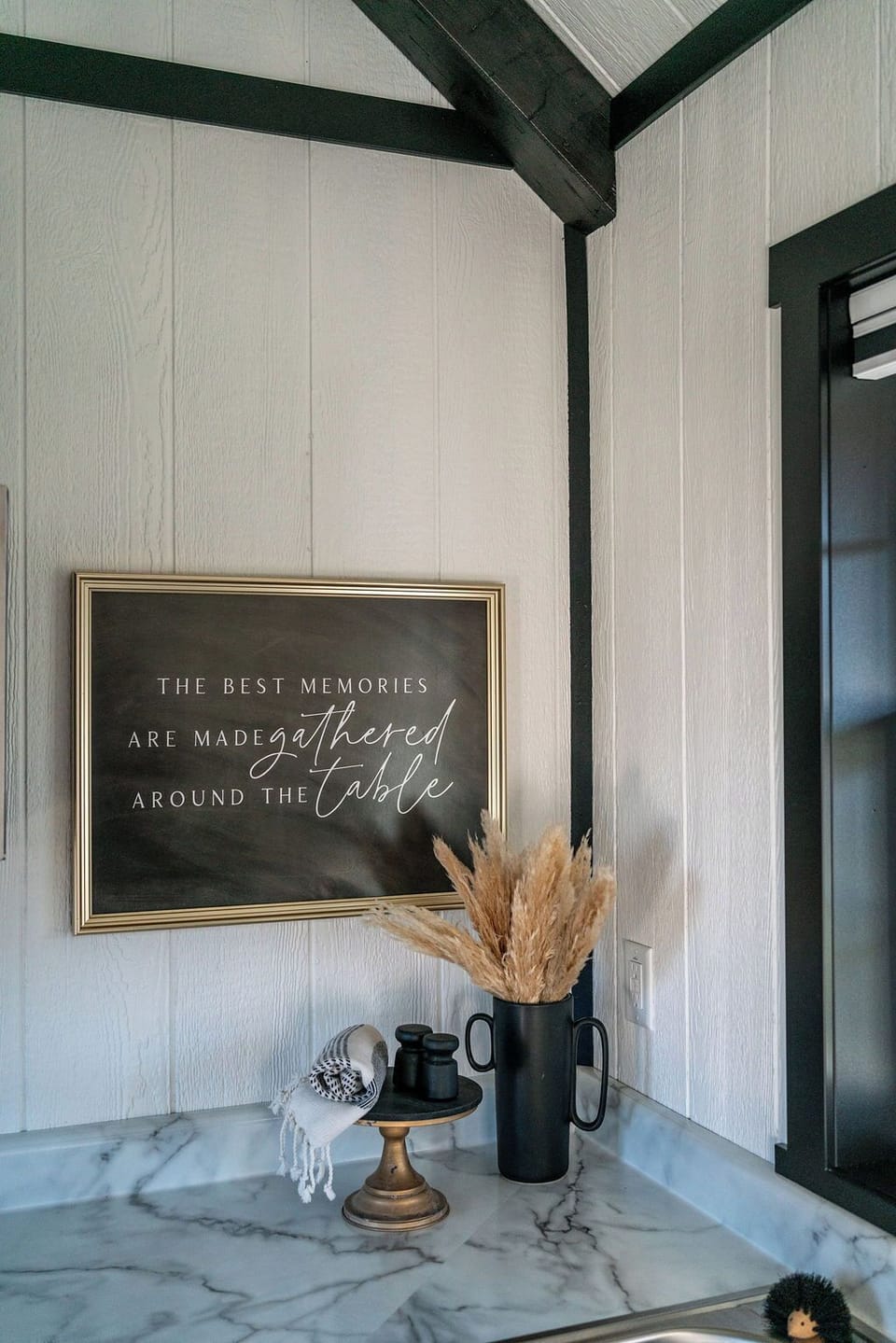 Kitchenette decor