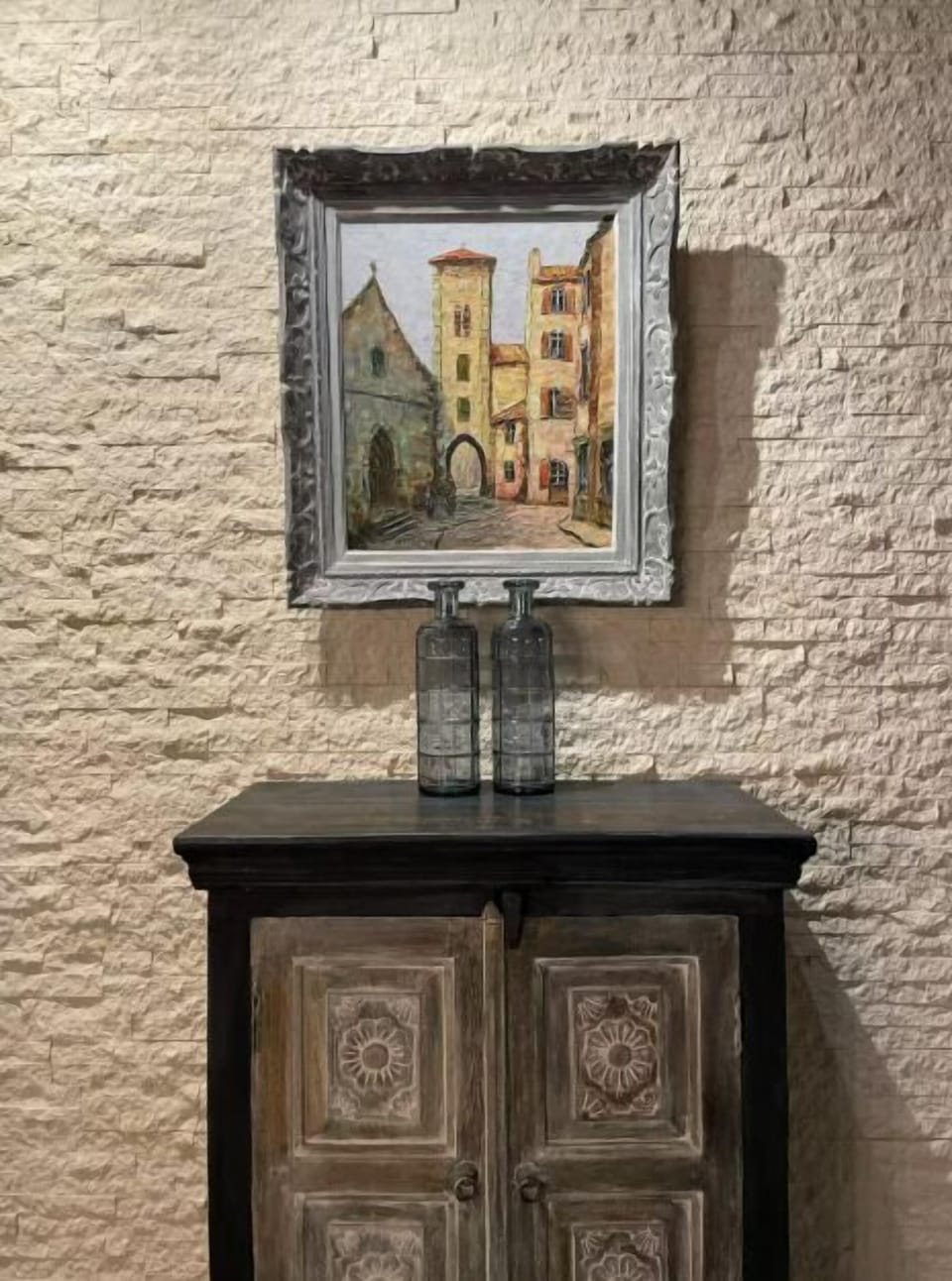 Unique decor for a warm and welcoming touch