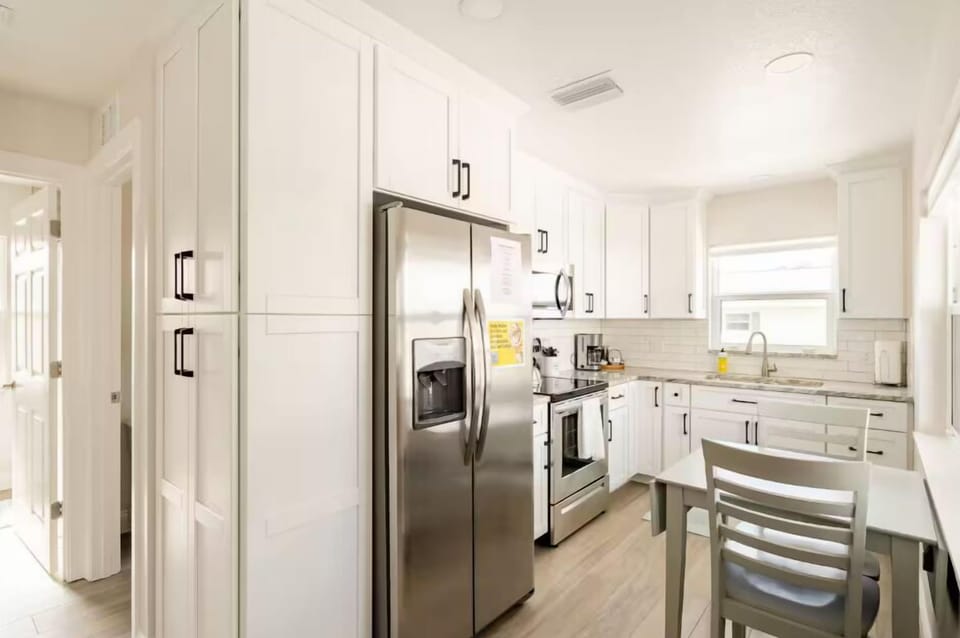 Fully equipped kitchen!
