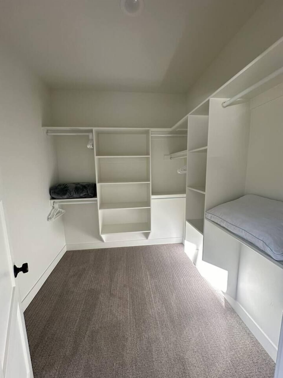 166aaf07-52d3-443e-b493-edbea31679c2