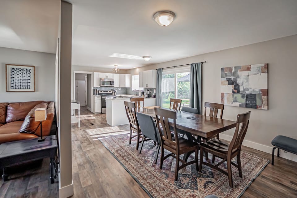 Dining room view to kitchen
