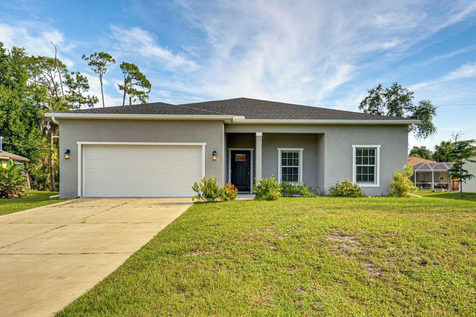 Port Charlotte Vacation Rental | 4BR | 2BA | 2,448 Sq Ft | 1 Step to Enter
