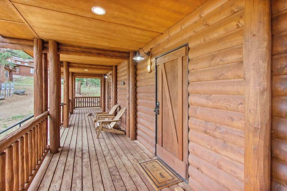 Left Entry