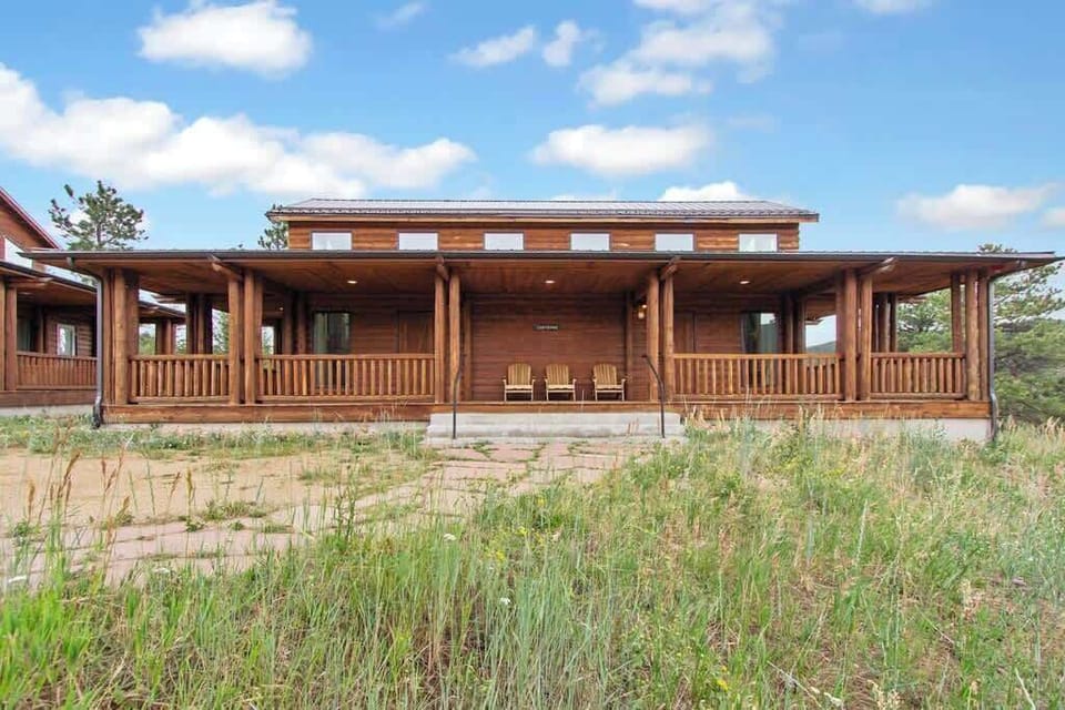 Cheyenne Lodge