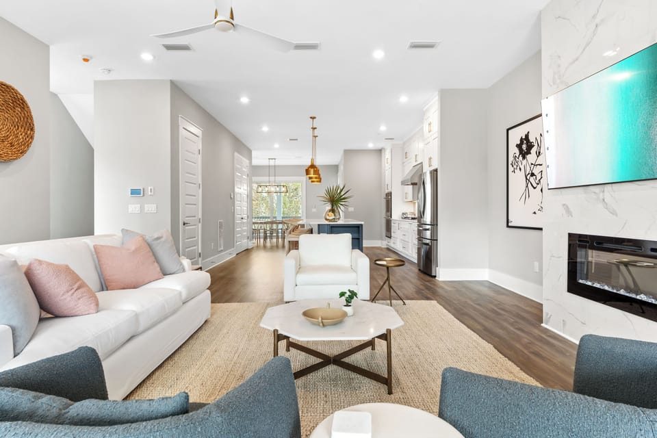 Open and airy living room designed for togetherness. (Sea Dweller)

