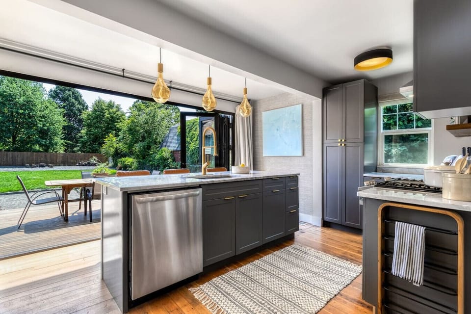 Kitchen Island