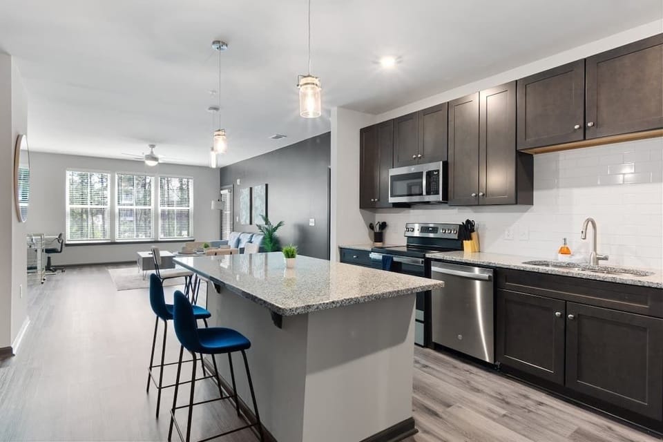 Embark on culinary adventures in our modern, fully equipped kitchen—the heart of your stay. Aesthetic and functional, it's a canvas for creating delicious meals and unforgettable moments.