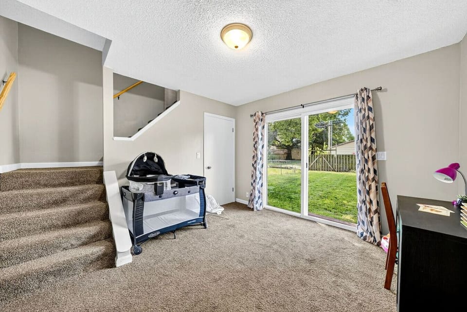 Guest review - It is very kid friendly with toys, games, and other children’s things.