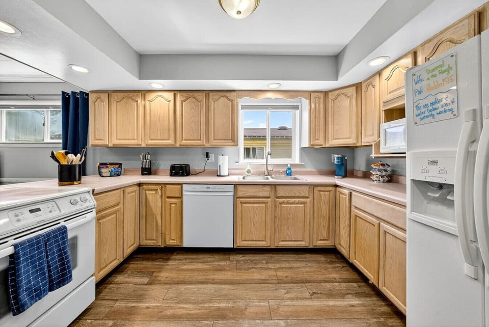 Guest review - We appreciated the thoughtful amenities, including the extra towels, laundry supplies, and the snack basket with a variety of coffee options